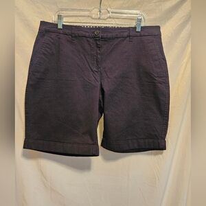 Boden Classic Chino Shorts Women's Size 12. Navy Blue. Above the knee length.
